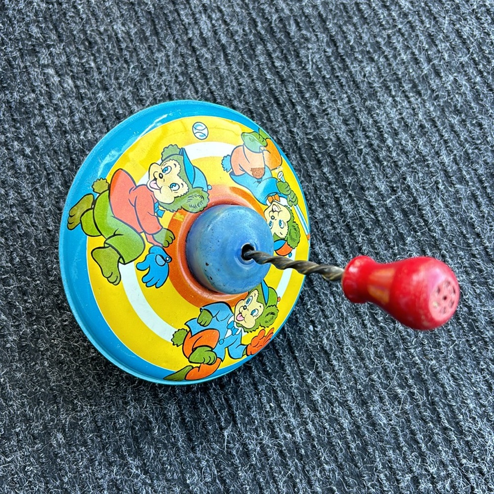 Vintage Spinning Top - Picture 2 of 7